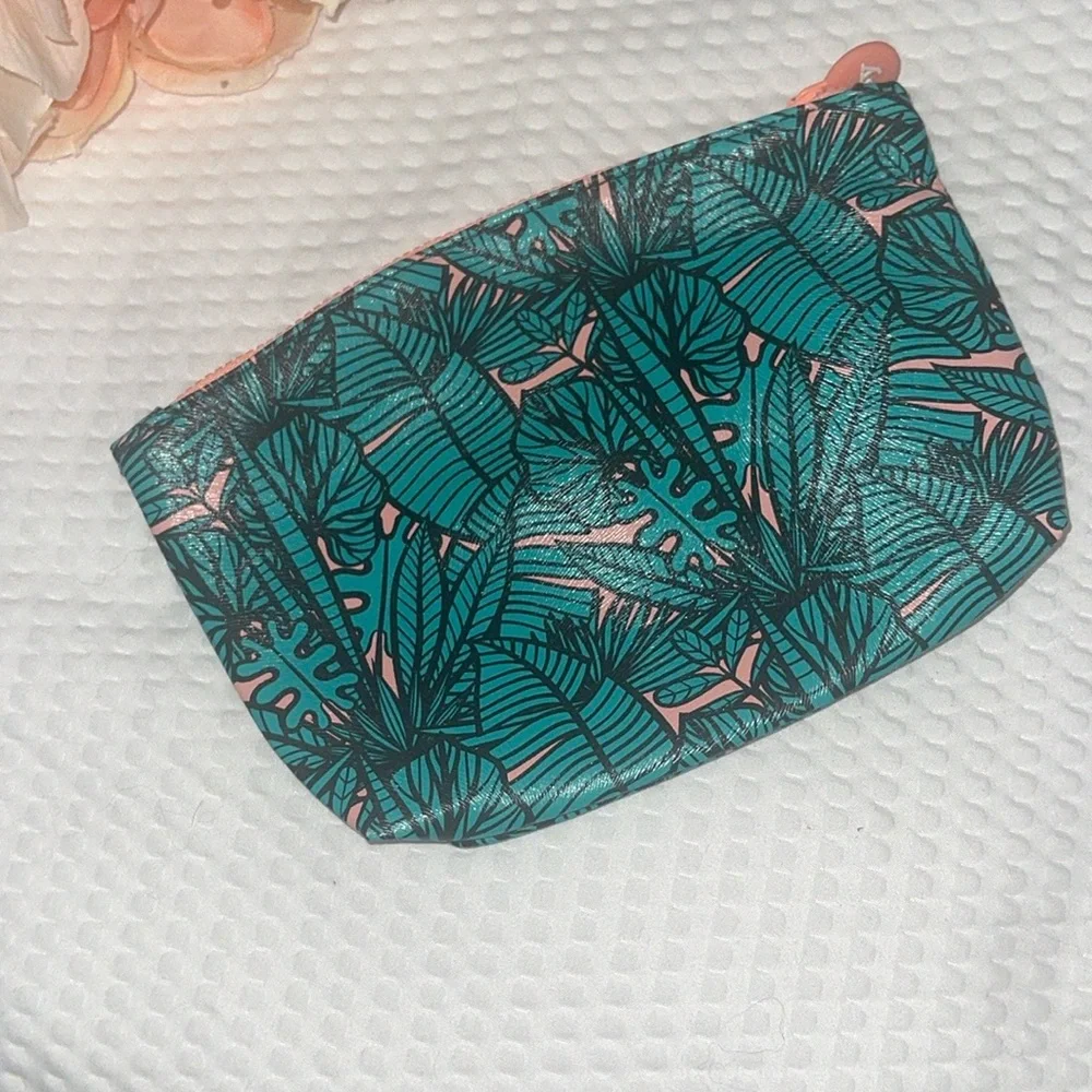 Ipsy Make Up Pouch July 2019 Glam Tropical Leaf Pattern Bag Only